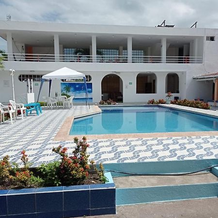 Palmira Beach Hotel Tonsupa Bagian luar foto