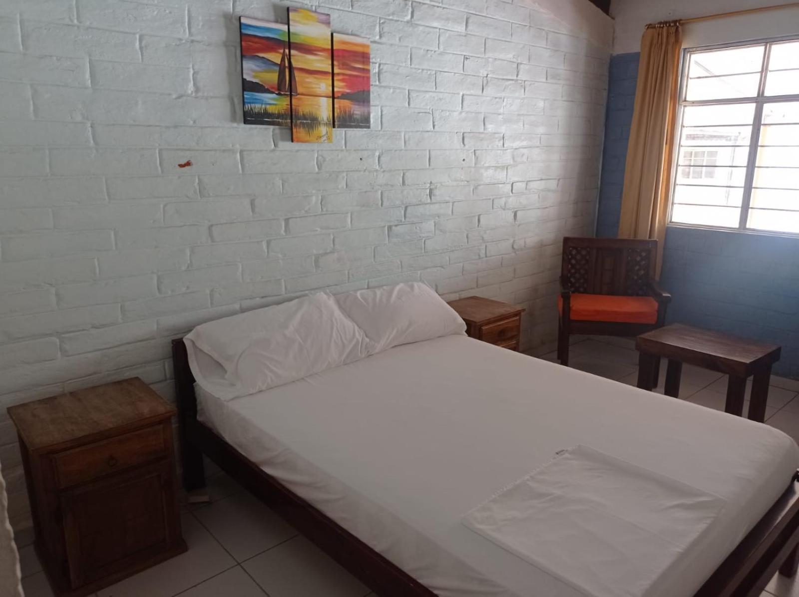 Palmira Beach Hotel Tonsupa Bagian luar foto